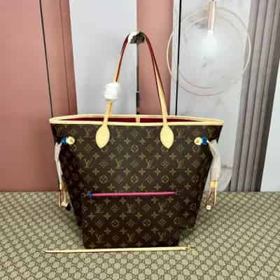 Louis Vuitton Neverfull kabelka