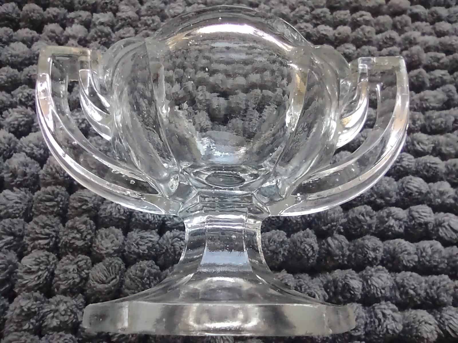 MINI MISKA - MISTIČKA S ÚCHYTY - ART DECO - LISOVANÉ SKLO