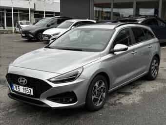 Hyundai i30 1,5 T-GDI DCT STYLE "AKČNÍ" (2025)