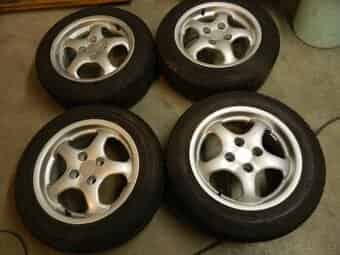 alu kola 4x108+zimní Pneu r15 Ford