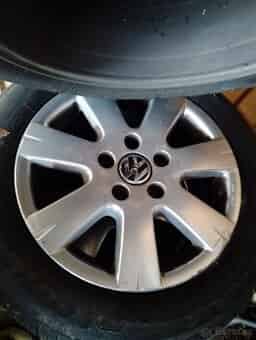 Alu kola 5x112 r15 letni pneu