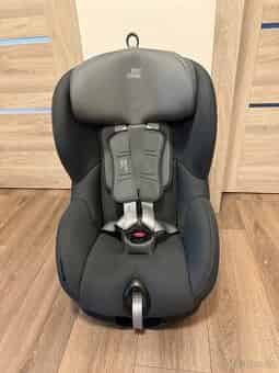 Britax Romer Trifix 2 I-Size, storm grey