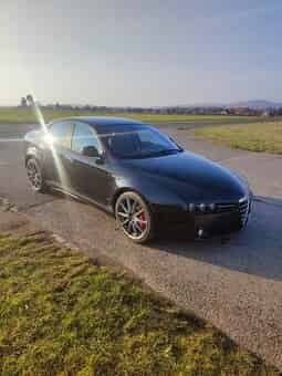Alfa Romeo 159 Sedan 2.0 JTDM 125kW – Originál TI – 2010