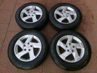 Letní sada alu originál Dacia Duster 5x114,3 6,5Jx16 ET50