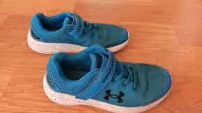 Tenisky Under Armour vel.34