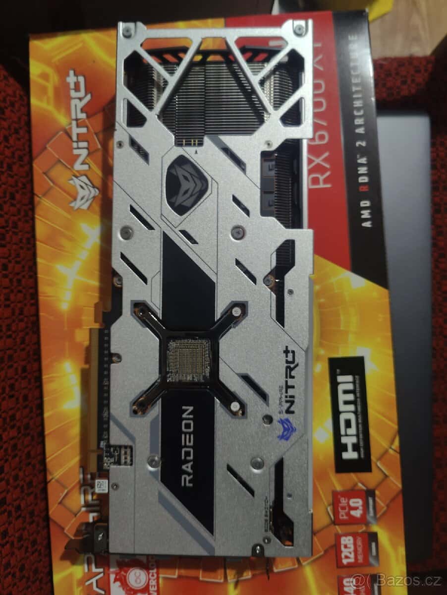 Sapphire RX 6700XT 3