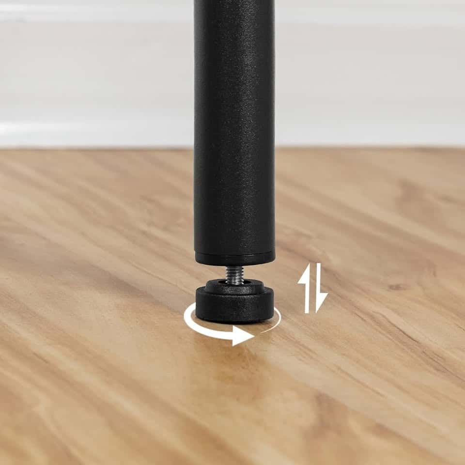 Černá barová stolička 4