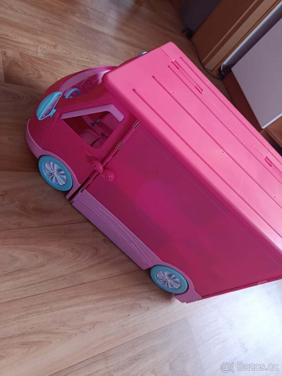 Karavan pro panenky 3