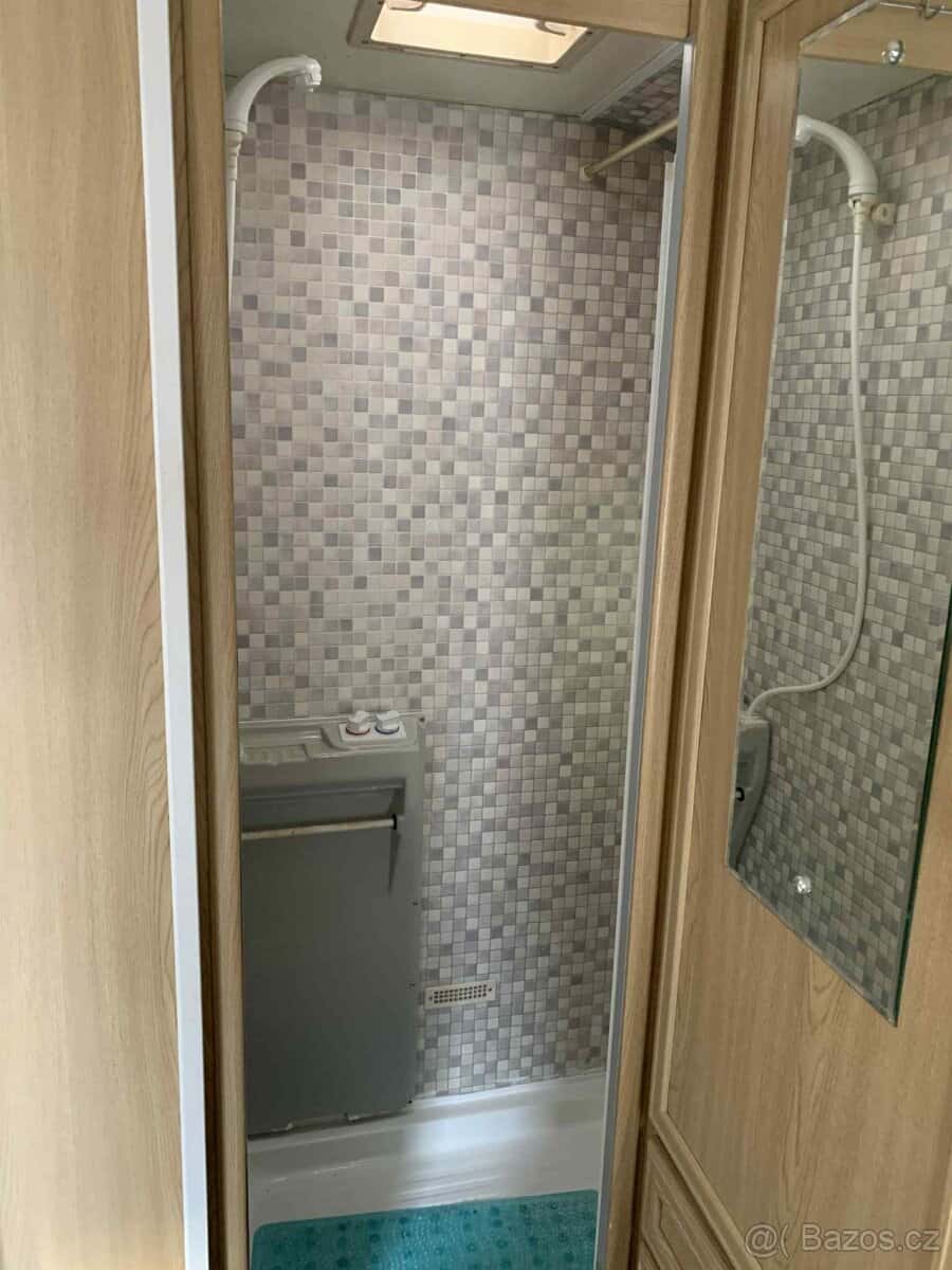 Karavan Lunar solar 8