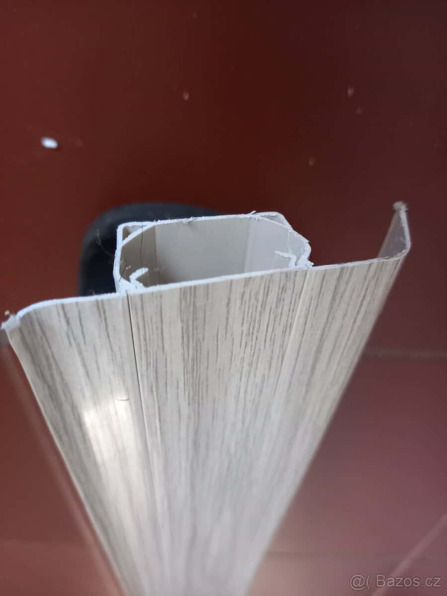 Lišta pvc 1