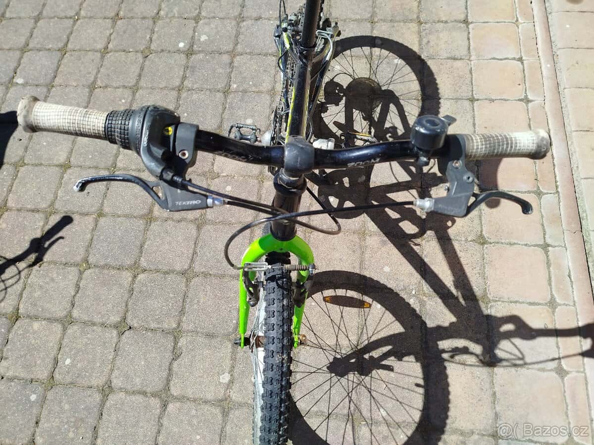 Author Cosmic "20" 3