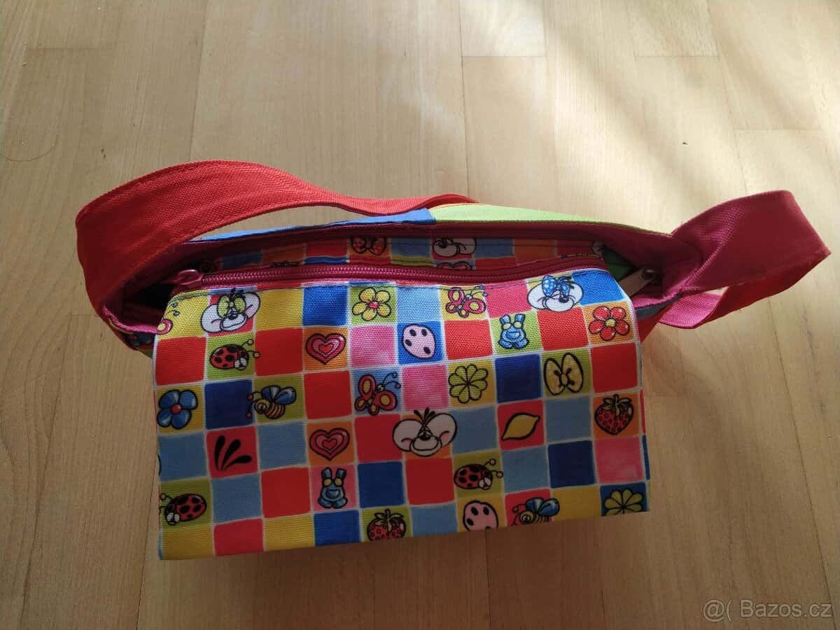dívčí kabelka 4