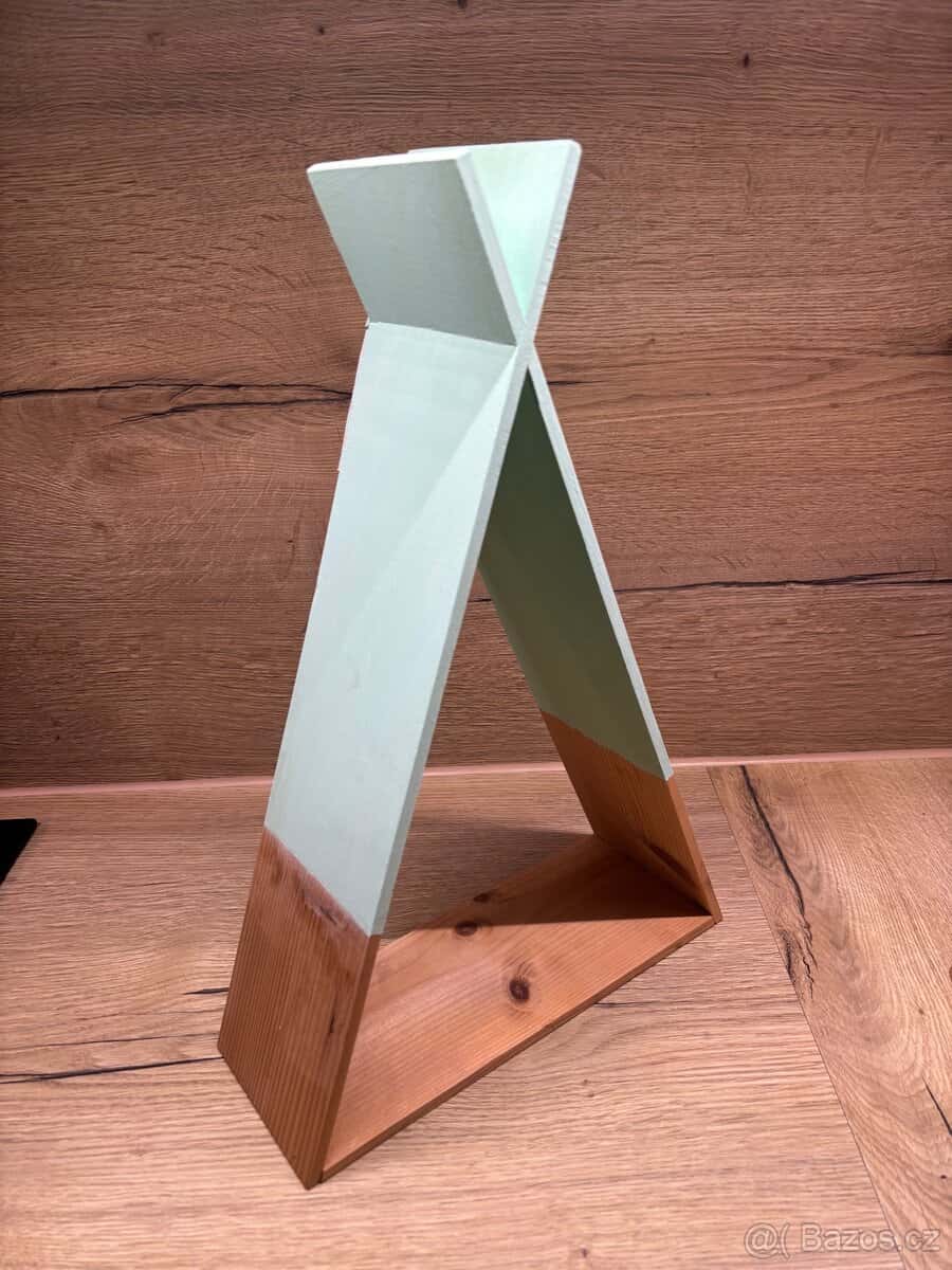 Krásné teepee poličky 3