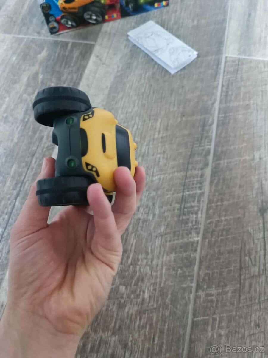 Dvě autíčka Smoby 5