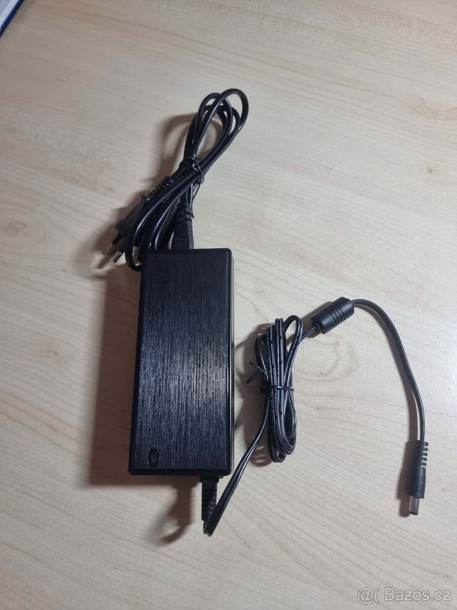 Adapter 90w 1
