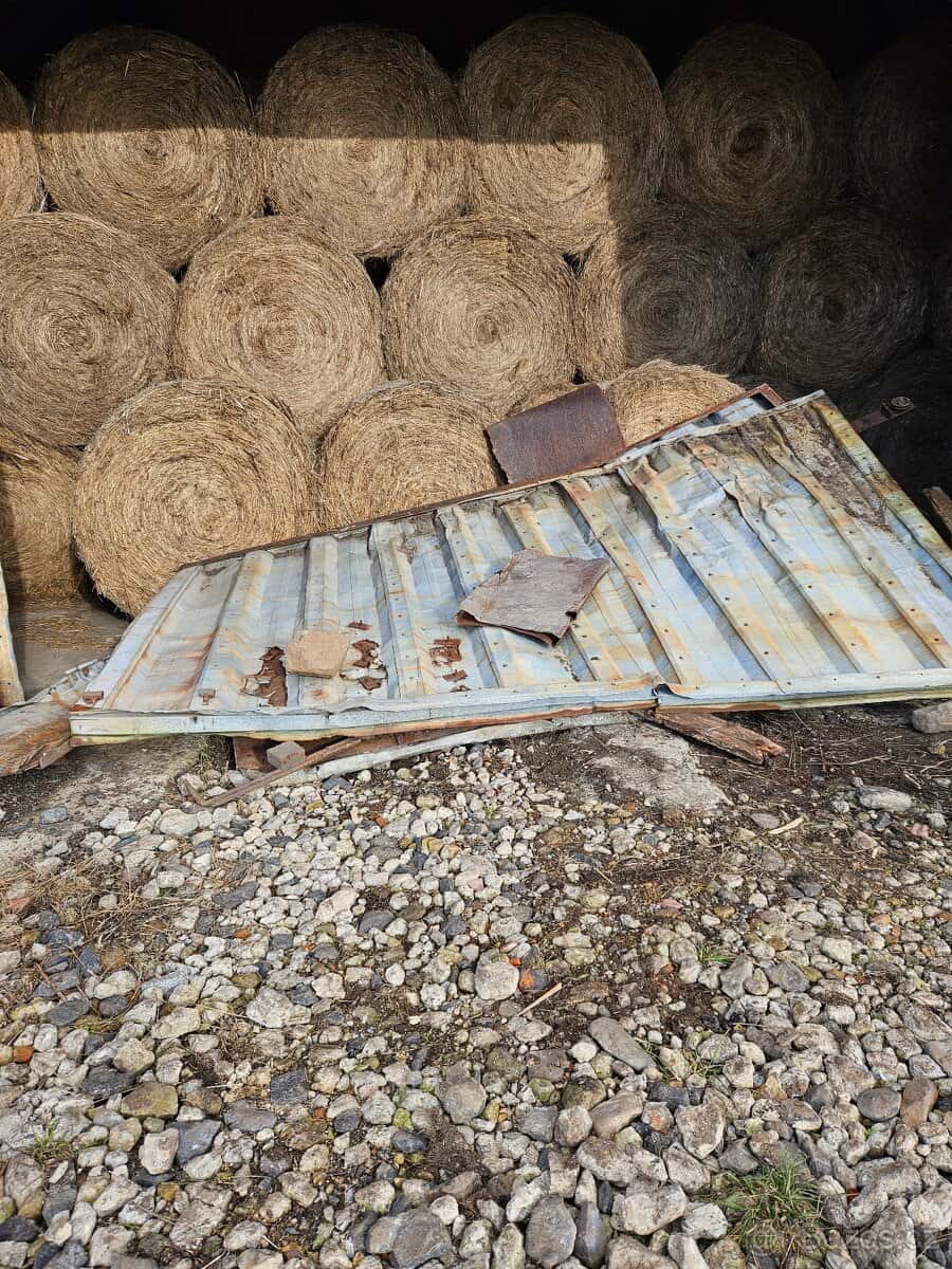 Prodám seno 1