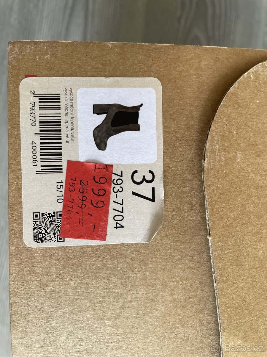 dámské boty Baťa 9