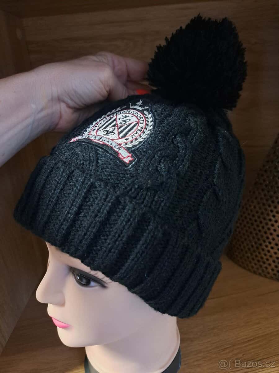 Značková čepice 3