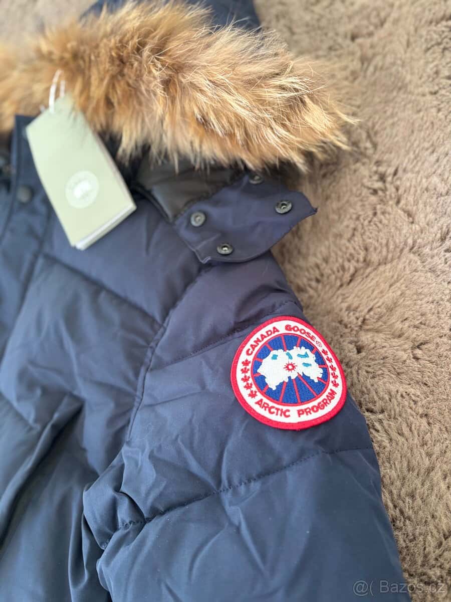 Canada Goose Bunda 2