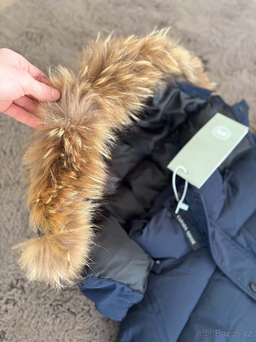 Canada Goose Bunda 7