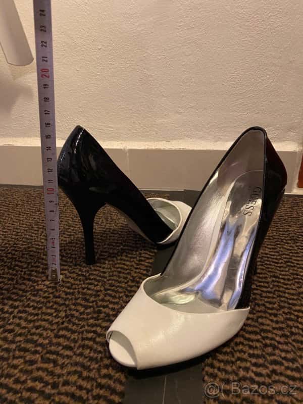 Lodičky - Guess vel. 37 5