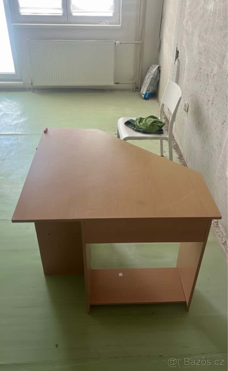 Rohový stůl 2