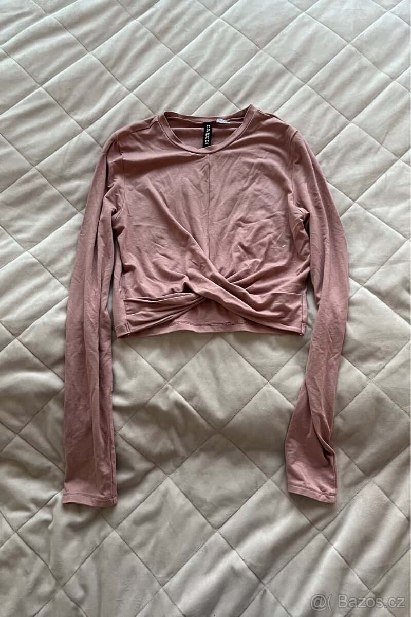 Tričko, velikost S 2