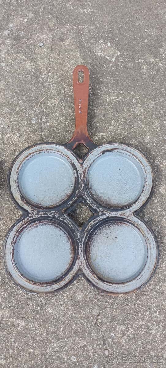 2x starý lívanečník 3