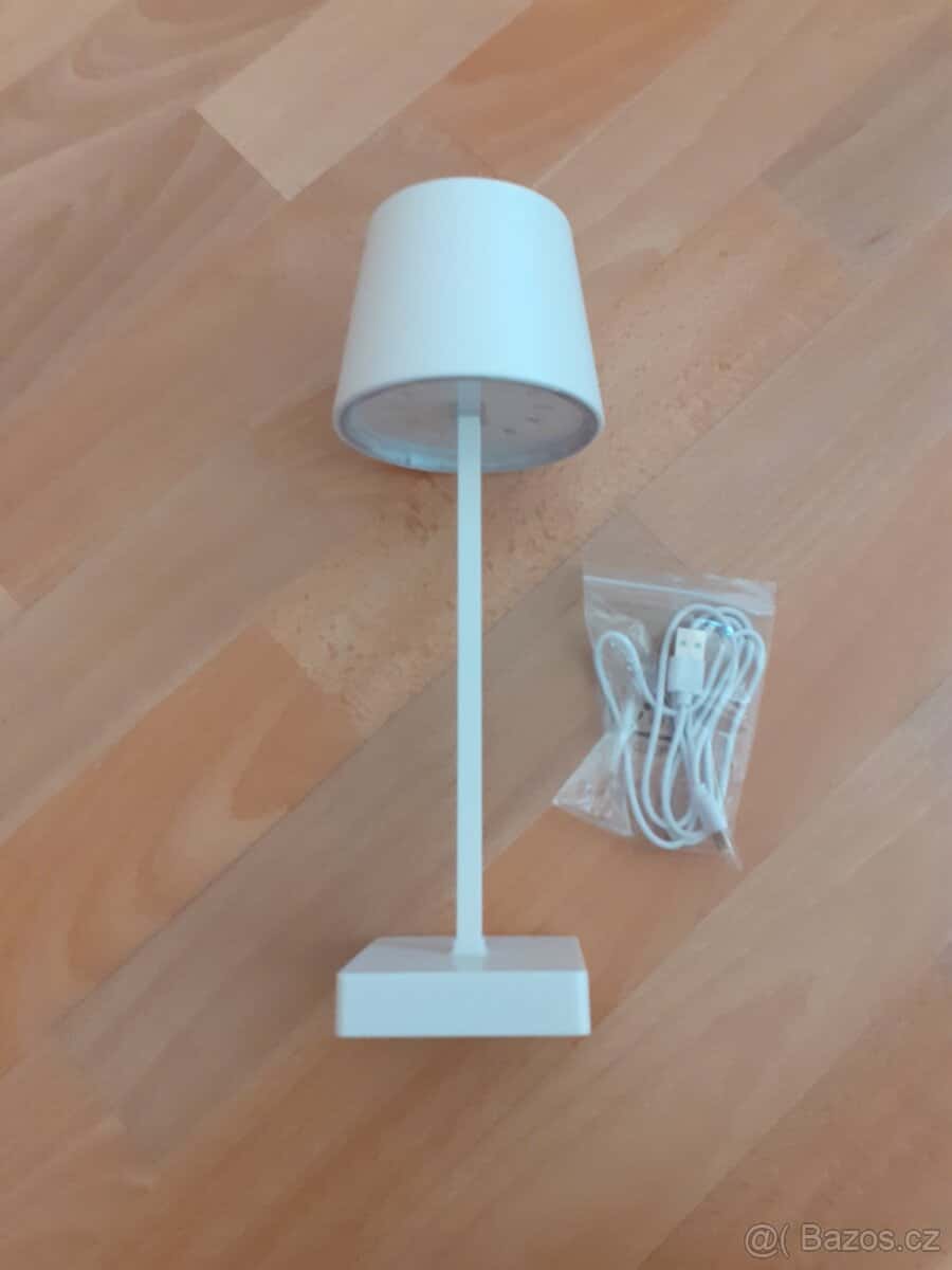 LED lampička 2