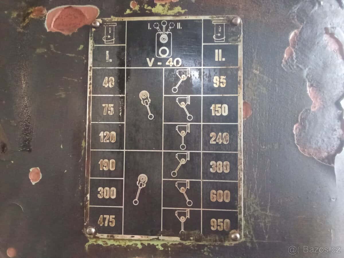 Vrtačka stojanová V40 5