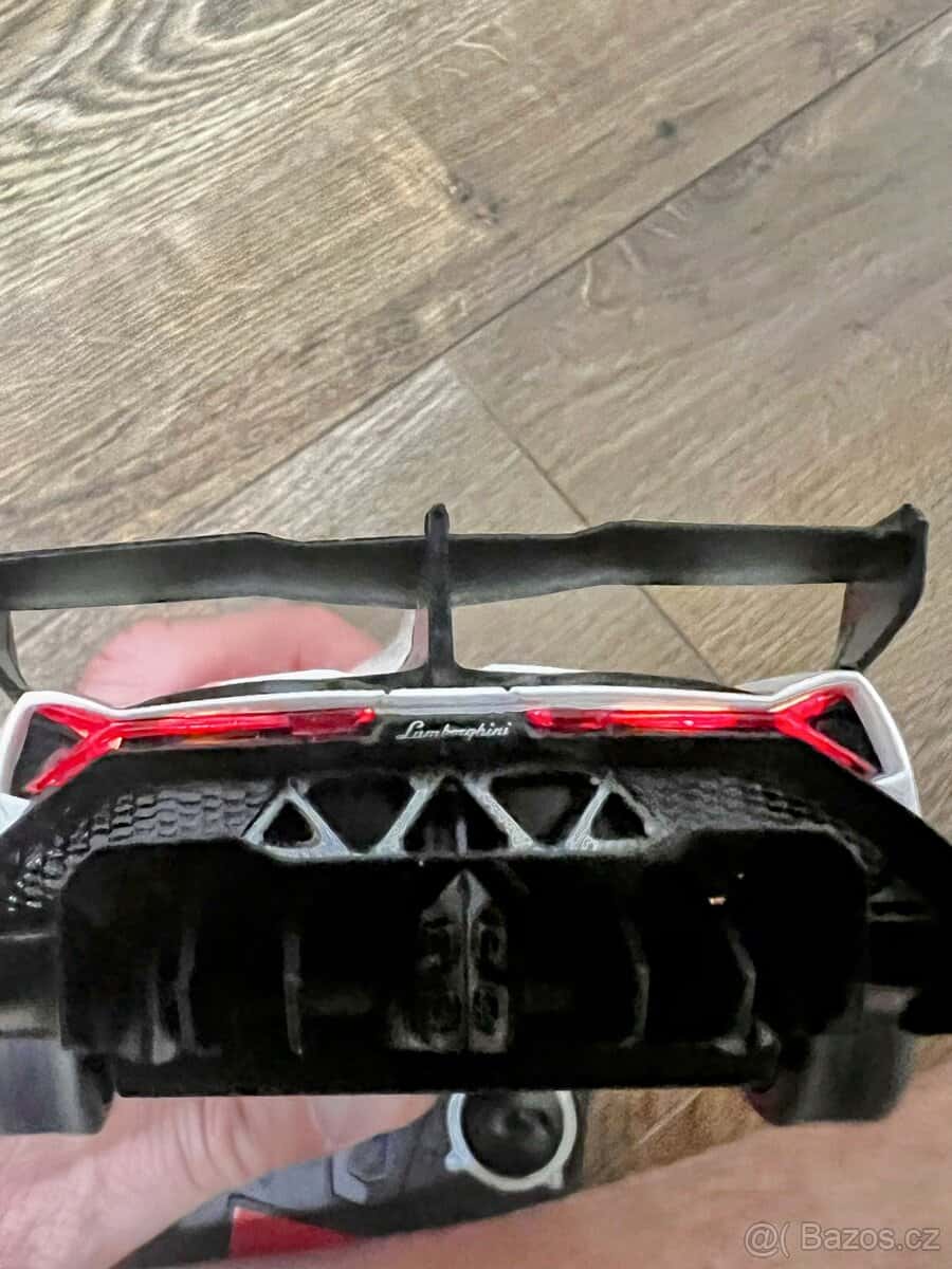 RC model Lamborghini 6