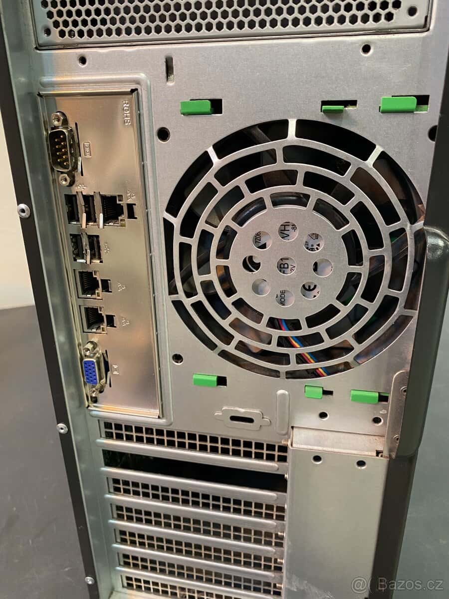 Supermicro server station 3