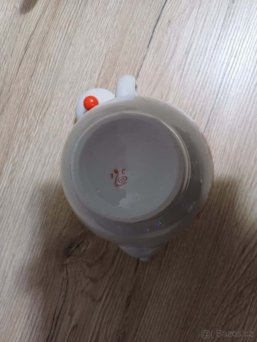 Čajová konvička 3