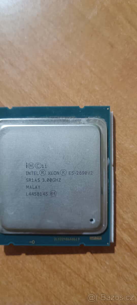 intel xeon e5-2690 v2 1