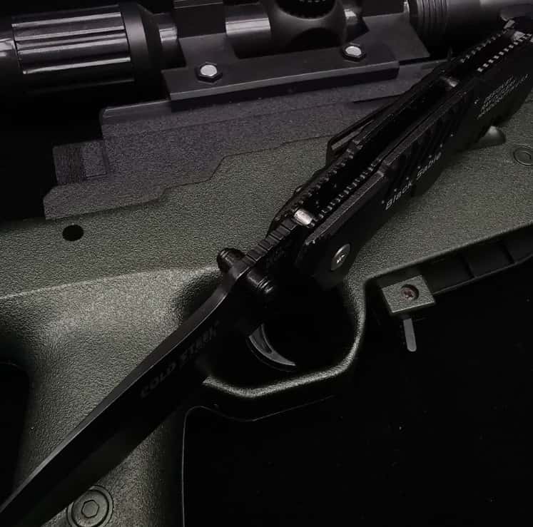 Vreckový nožík 15