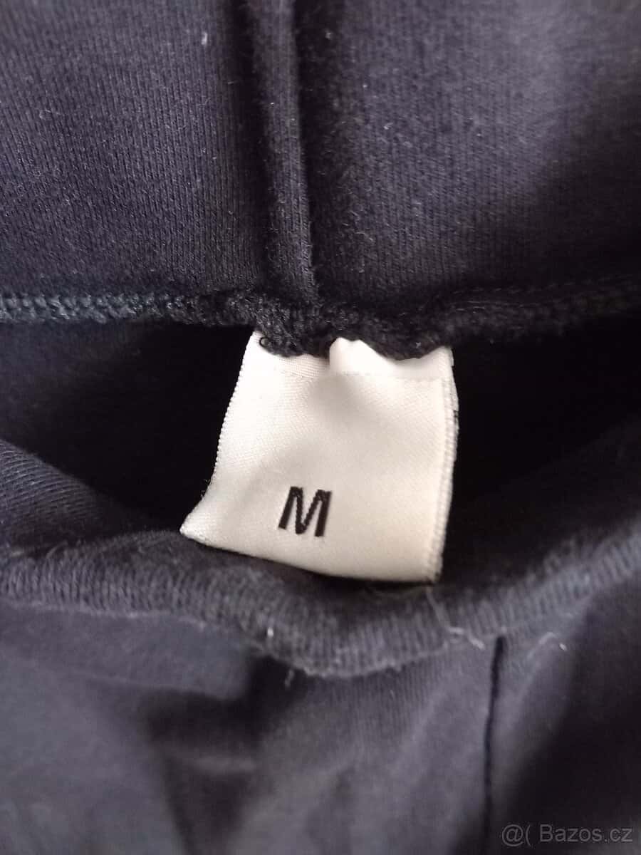 LEGÍNY VEL. M 2