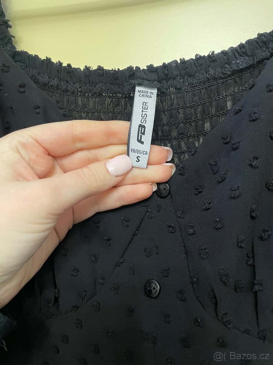 Černá halenka Fb sister 3