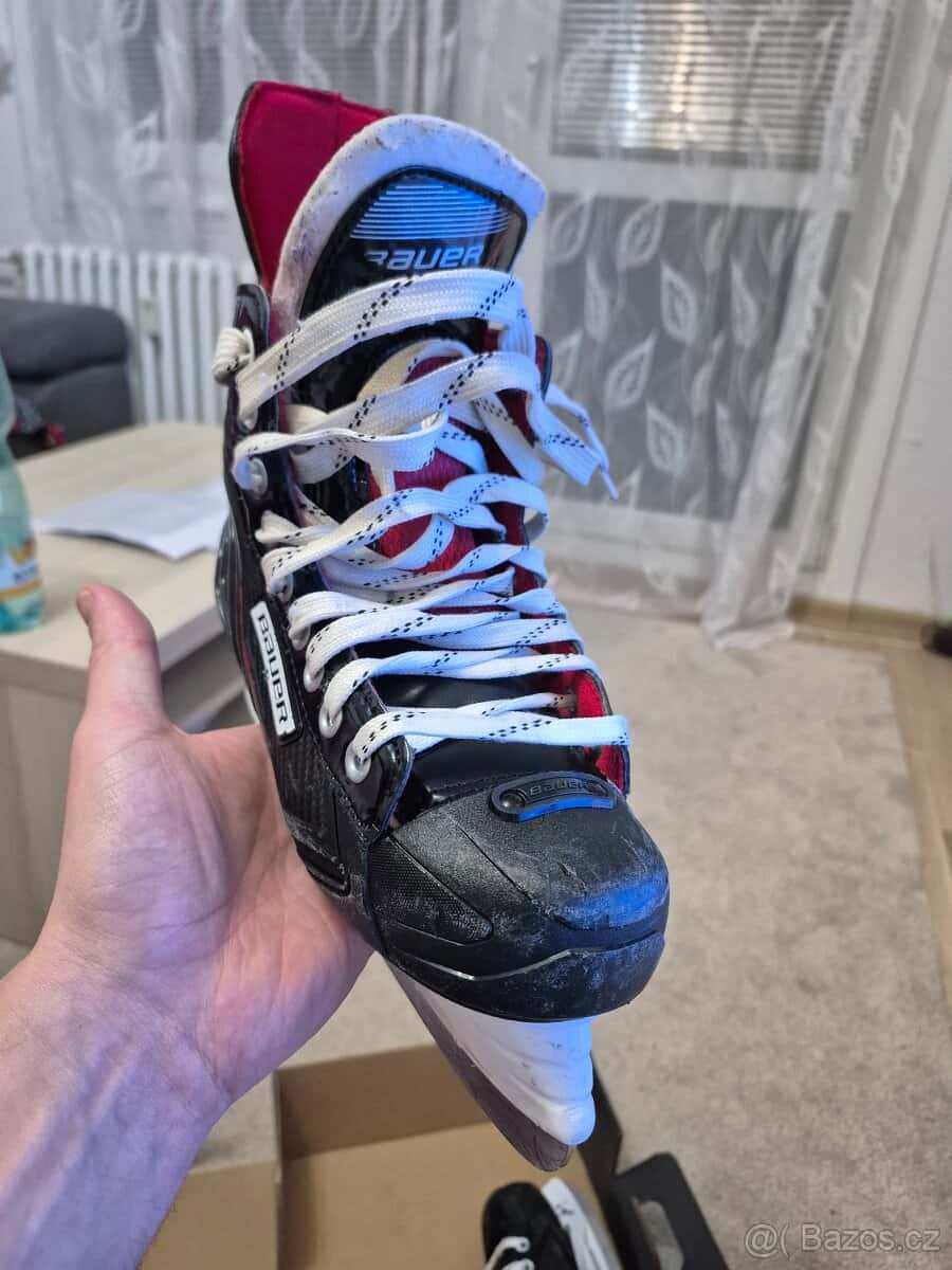 Prodám brusle Bauer NSX 5