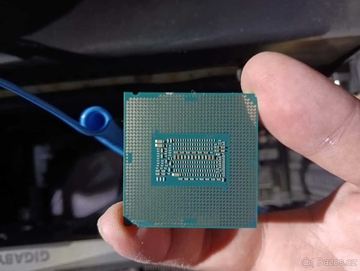 Intel i5 9600K 2