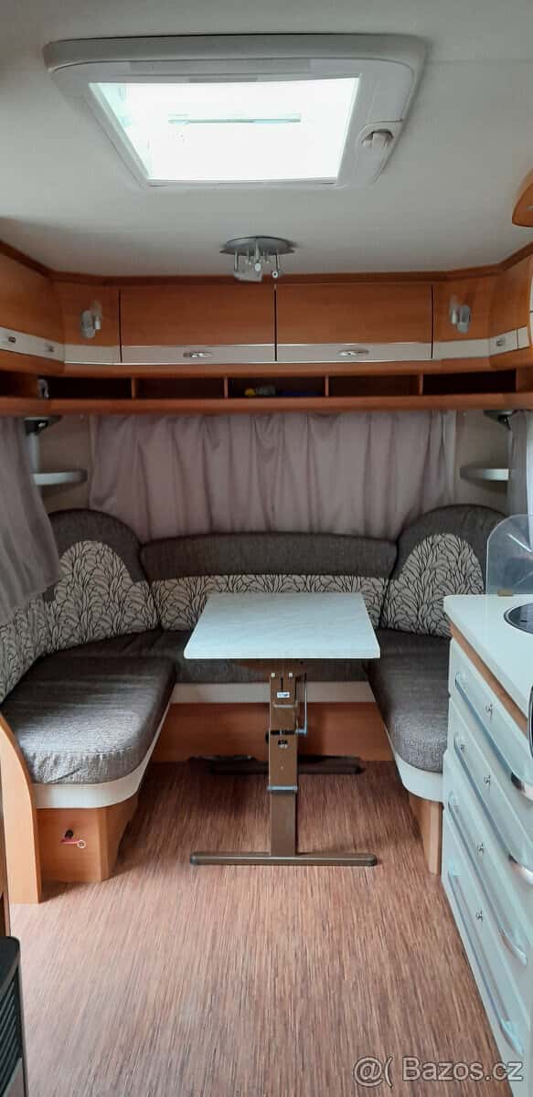 Karavan Hobby Excellent 7