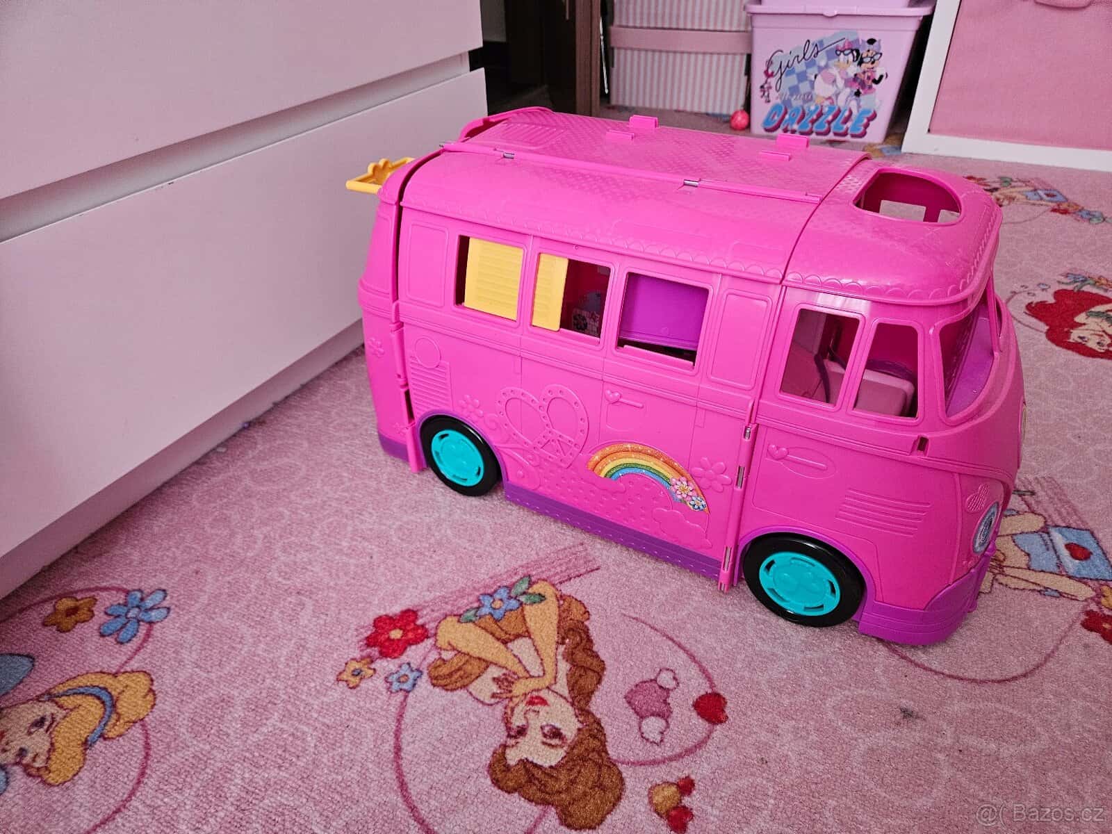 Karavan pro barbie 2