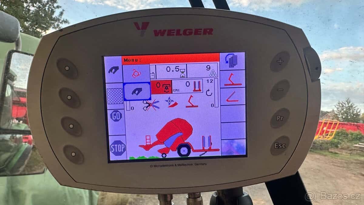 Lisobalicka Lely Welger 8