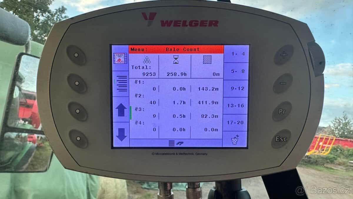 Lisobalicka Lely Welger 9