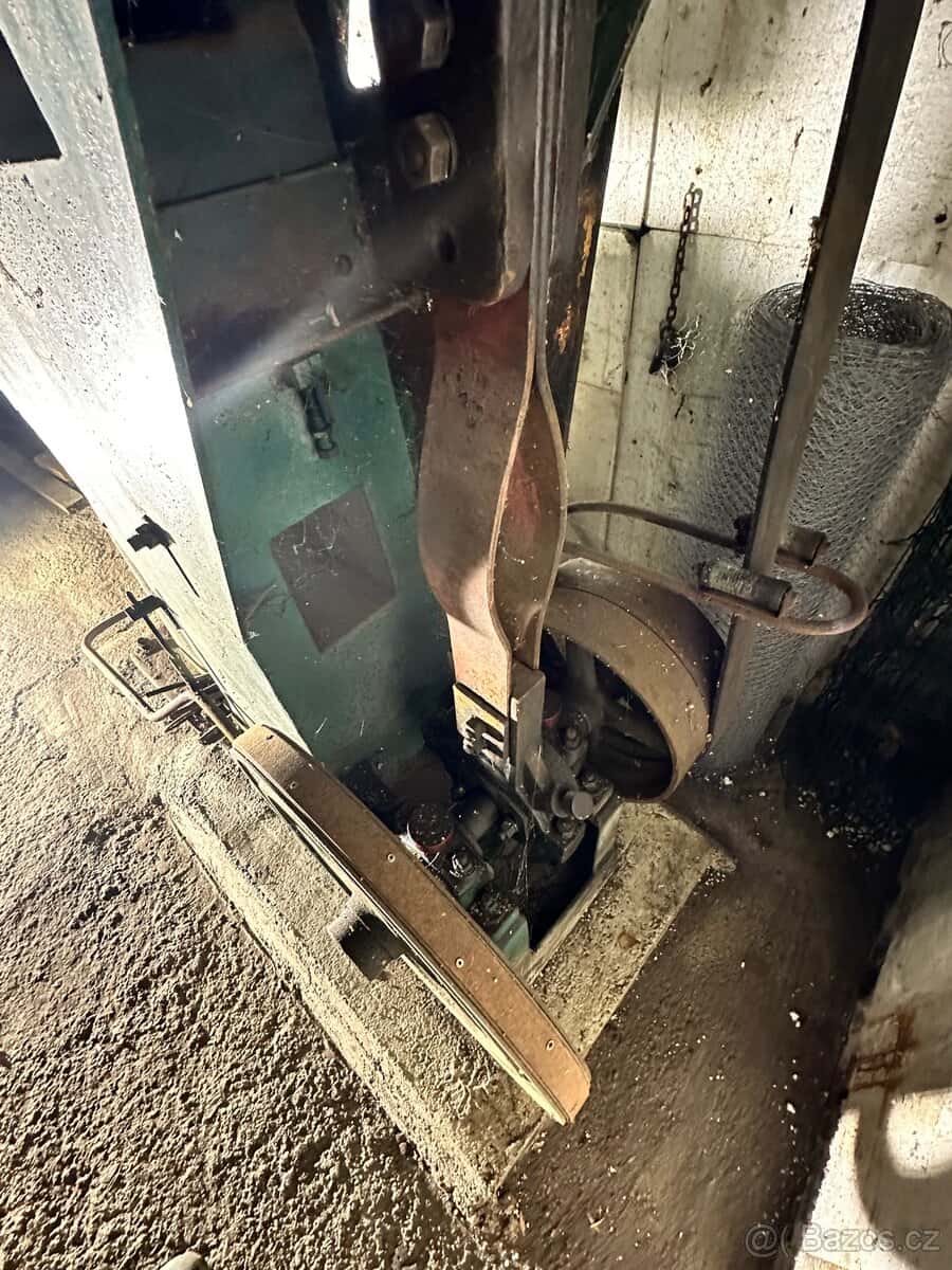 Kovářský Buchar 3