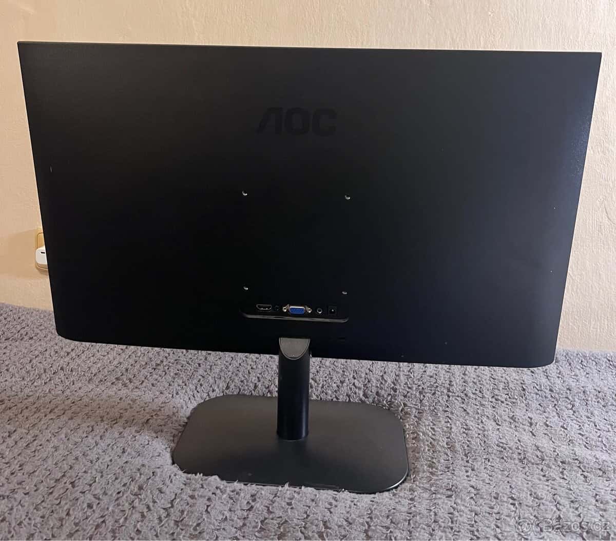 Monitor AOC - 75 HZ 2