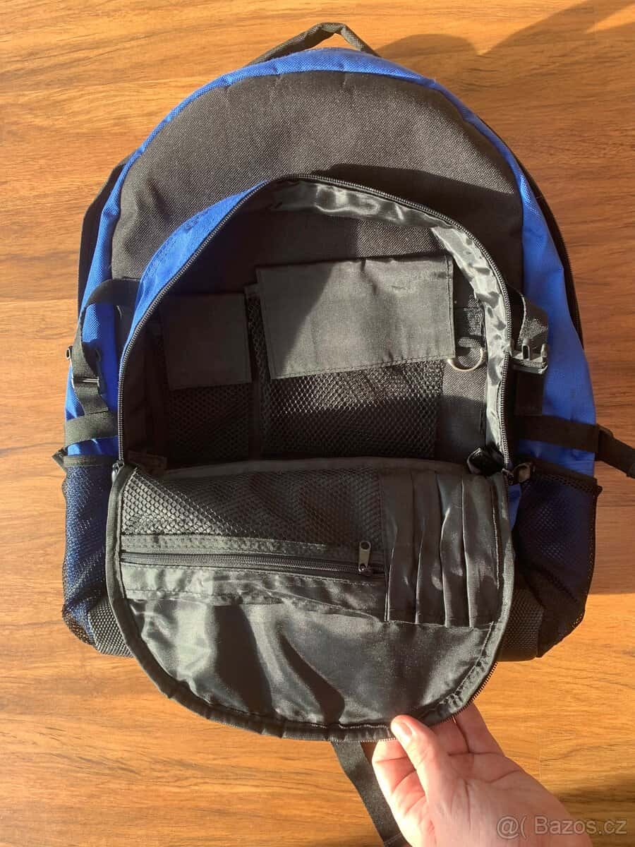 Batoh na notebook 4