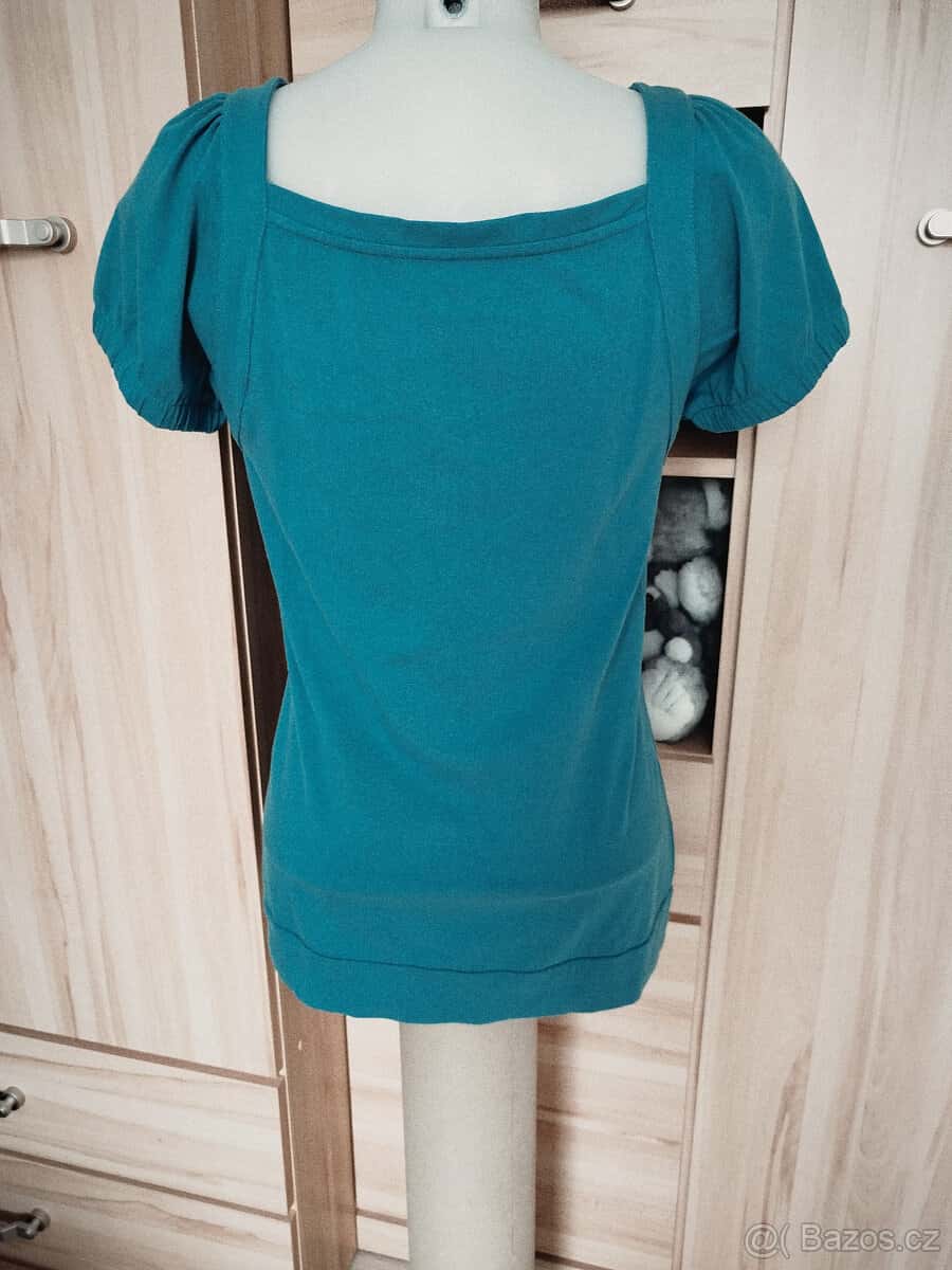tmavě tyrkysové tričko 2