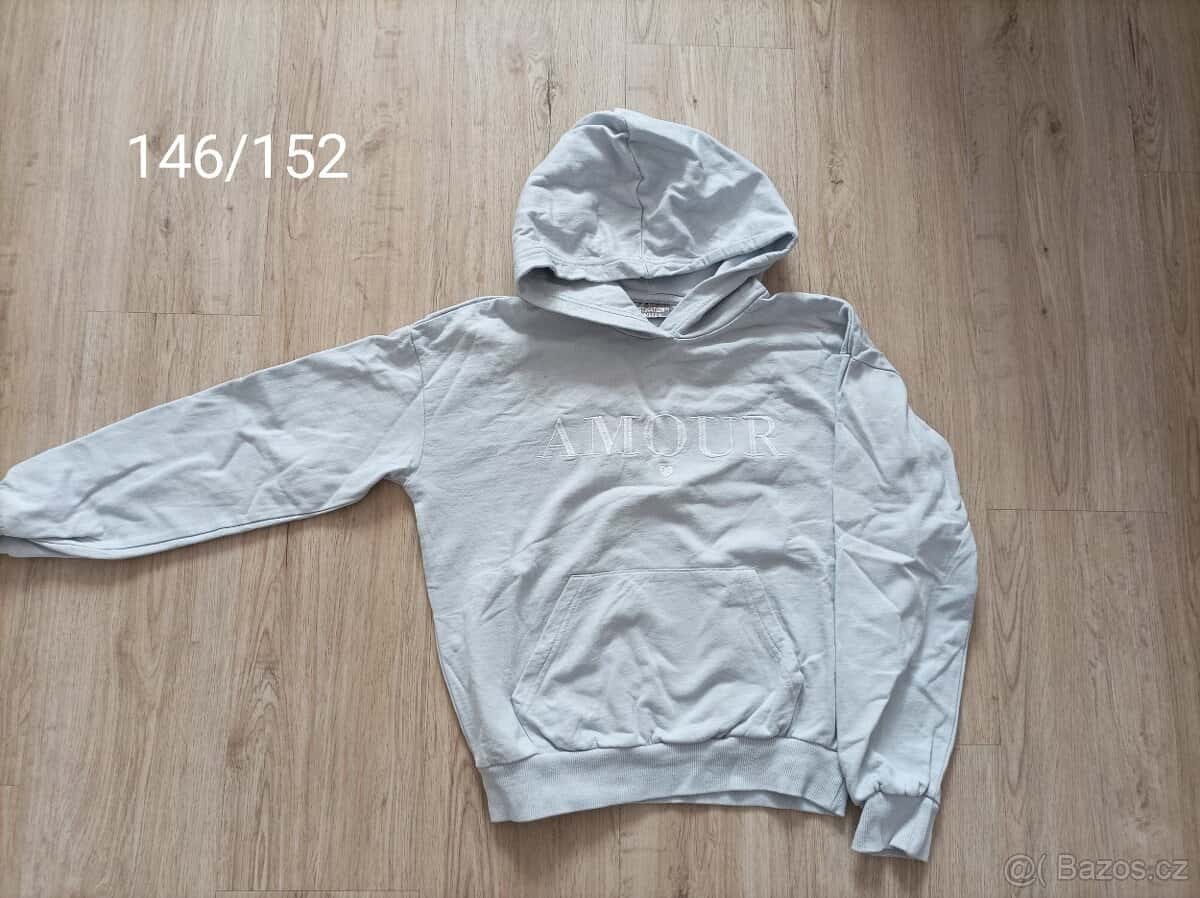 Dívčí 140-152 3