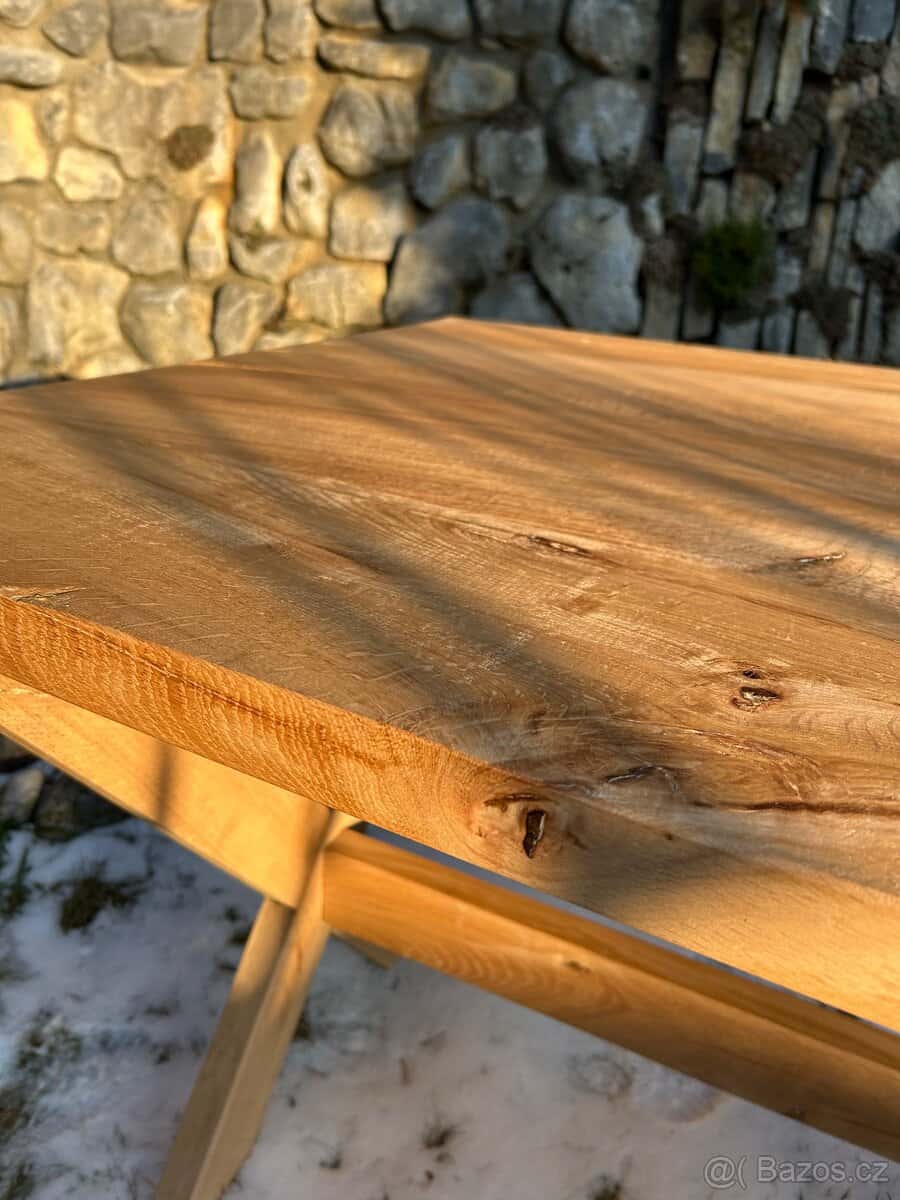 Dubový stůl 5