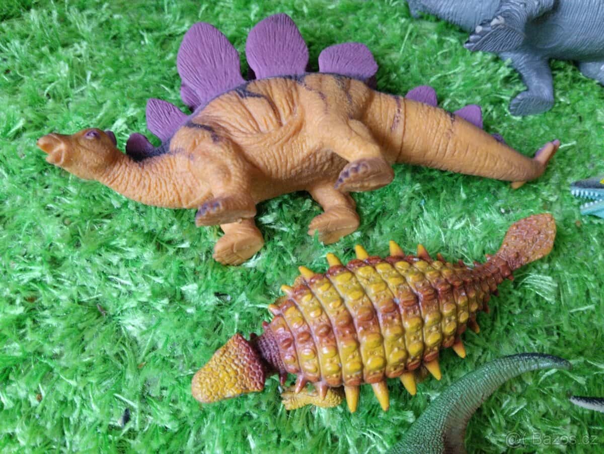 Sada dinosaurů 7